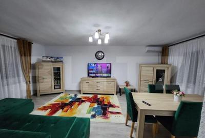 Casă cu 4 camere cu Teren 560 Mp în Central