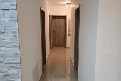 Apartament cu 3 camere decomandat, mobilat în Girocului - 9
