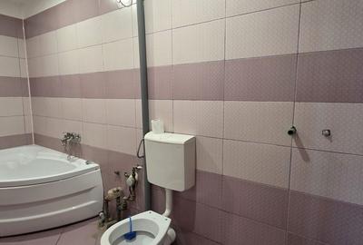 Apartament cu 3 camere decomandat în Milcov - 2