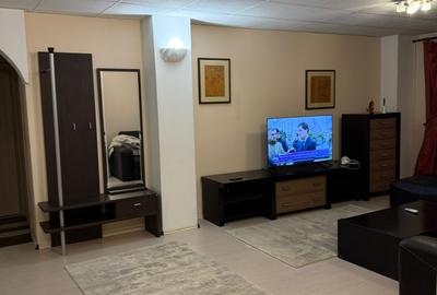 Apartament 3 camere de închiriat – Faleză Nord, Constanța 550 euro - 2