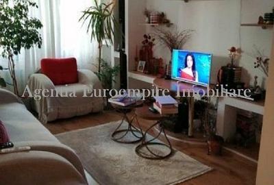 Far 4 camere de vanzare etajul 1 - 5