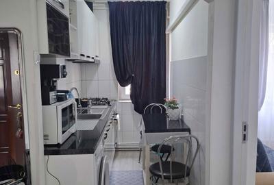 Apartament cu 3 camere decomandat în Nord - 6