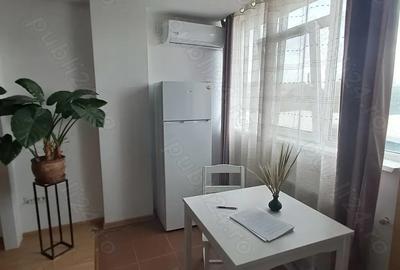 Vand garsoniera confort 1 - 6