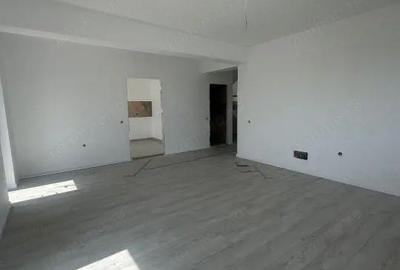 Casă cu 5 camere cu Teren 303 Mp în Central - 8