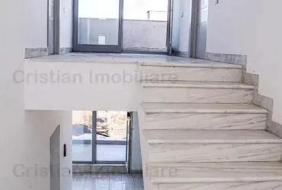 Casă cu Teren 300 Mp în Central