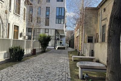 Apartament cu 3 camere în Central - 2