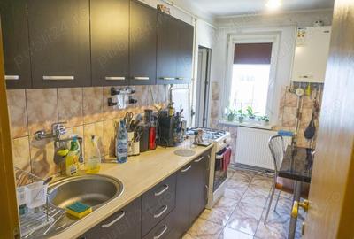 Apartament cu 2 camere decomandat în Central - 3