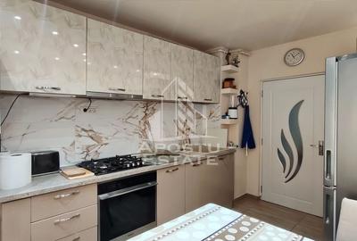 Apartament 4 camere, centrala proprie, zona Miorita - 14
