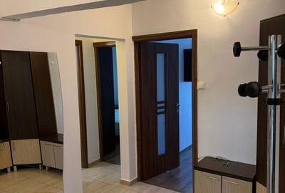 Apartament cu 2 camere decomandat, mobilat în Lipovei - 3