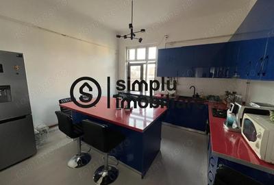 Spațiu comercial, de 500 mp, în Central