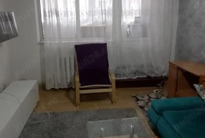Apartament cu 3 camere decomandat în Central - 2