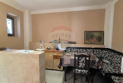 Casă cu 2 camere cu Teren 913 Mp în Șaroș pe Târnave - 8