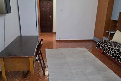 Garsoniera renovata, mobilata, cu parcare - Mihai Bravu - 2