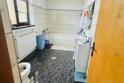 Casă individuală cu 5 camere cu Canalizare în Central - 16