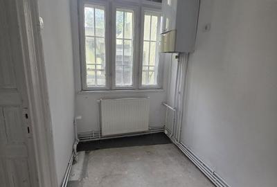 Zona Capitale vila 250 mp ideal afterschool birouri clinica rtc Zona Capitale vila 250 mp ideal afterschool birouri clinica rtc - 8