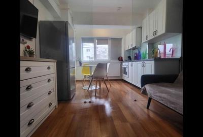 Apartament cu 2 camere decomandat în Ștefan cel Mare