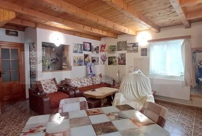 Casa individuala 5 camere, teren 2800 mp in Moldovenesti - 3