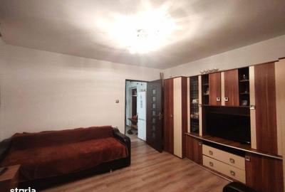 Apartament cu 3 camere semidecomandat în Central - 6