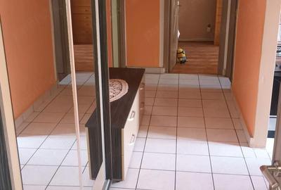 Apartament cu 2 camere decomandat în Central - 2