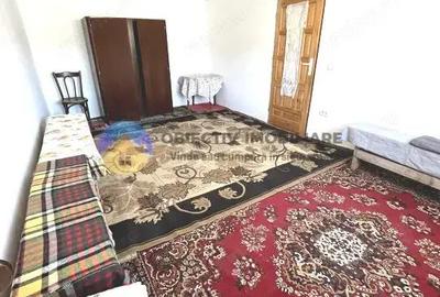 Casă cu 3 camere cu Garaj în Costișa - 1