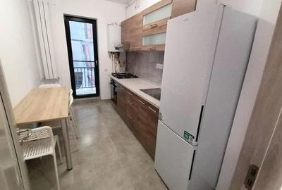 Apartament cu 3 camere decomandat în Central - 2