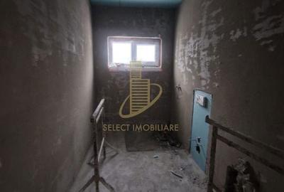 Casă cu 4 camere cu Teren 600 Mp în Unirea - 4