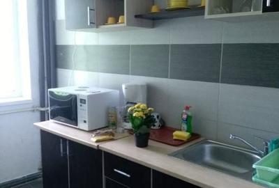 Apartament cu 2 camere decomandat în Rahova - 1
