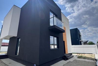 Casă cu 4 camere cu Teren 450 Mp în Berceni - 2