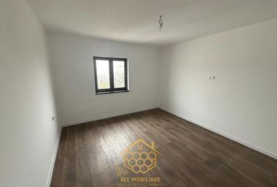 Casă cu Teren 300 Mp în Șimnicu de Jos - 7