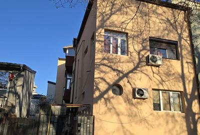 Vand apartament 2 camere in vila mobilat si utilat complet - 4