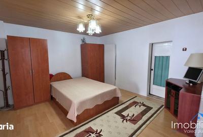 Casă cu 4 camere cu Teren 268 Mp în Central - 10
