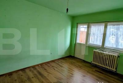Apartament cu 2 camere decomandat în Cetate
