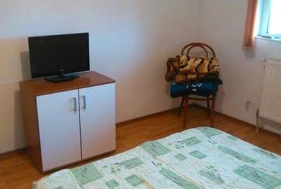 Apartament cu 3 camere decomandat în Ghermănești - 1