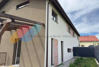 Unitate Duplex, 120 Mp Utili, Cu 2 Garaje, Pompa de caldura si panouri solare Unitate Duplex, 120 Mp Utili, Cu 2 Garaje, Pompa de caldura si panouri solare - 4