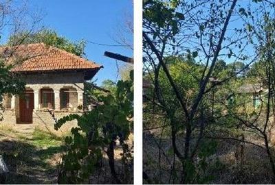 Casă cu 2 camere cu Teren 1703 Mp în Odobești - 8