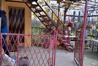 BARCANESTI - casa +curte+teren 16k mp - 5