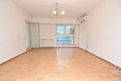 Apartament cu 4 camere decomandat în Victoriei - 4