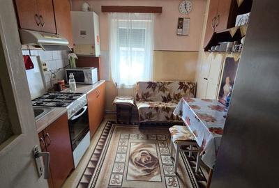 Apartament cu 2 camere semidecomandat în Micro 16 - 3