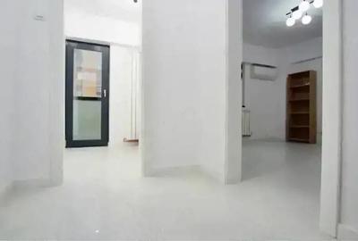 Garsonieră decomandată în Central - 1