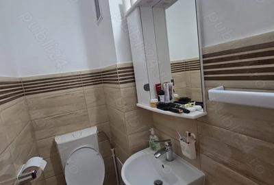 Vand apartament 3 camere, et 1 Unirii Sud - 3