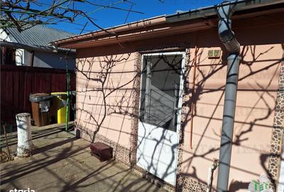 Casă cu 4 camere cu Canalizare în Calea Galați - 12