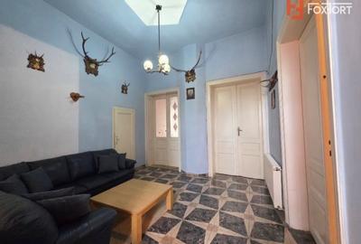 Casă individuală cu 8 camere cu Canalizare în Aradul Nou - 12