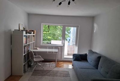 Apartament 4 camere în zona SPITALUL DE RECUPERARE