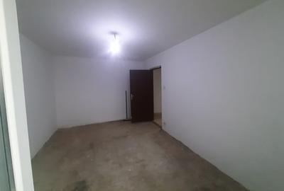 Apartament decomandat în Drumul Taberei