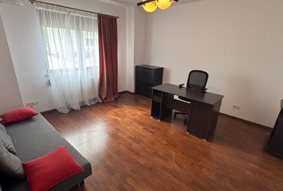 3 camere cu garaj, mobilat utilat - 2