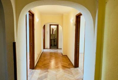 Apartament cu 4 camere decomandat în Titulescu - 12
