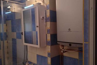 Apartament cu 4 camere decomandat în Central - 4