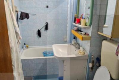 Apartament cu 3 camere semidecomandat, mobilat în Teiul Doamnei