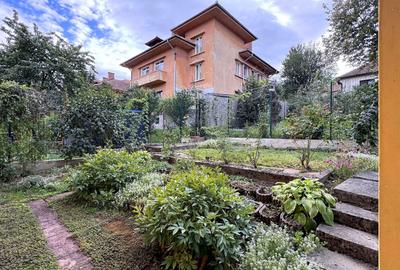 Casă cu 4 camere cu Teren 300 Mp în Central - 7