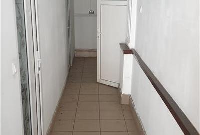 Spațiu comercial, de 333 mp, în Gării - 13